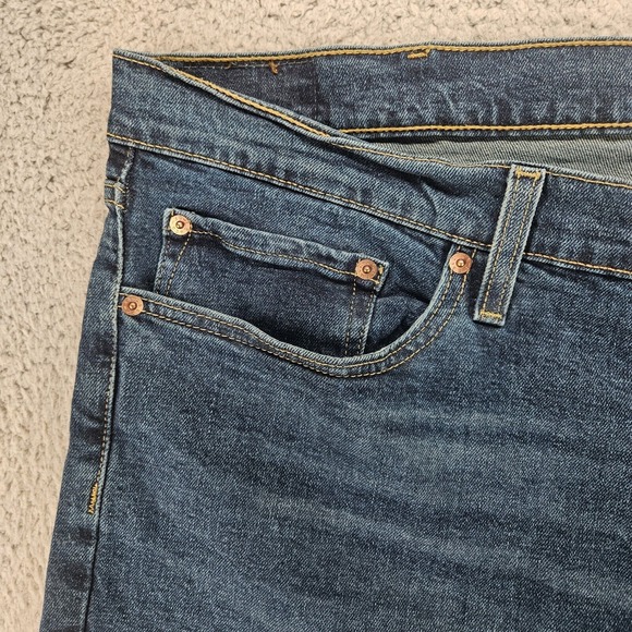 Levi Strauss Signature Gold Jeans Mens 42 x 31 Zip Fly Denim Athletic Straight‎ - Picture 3 of 15